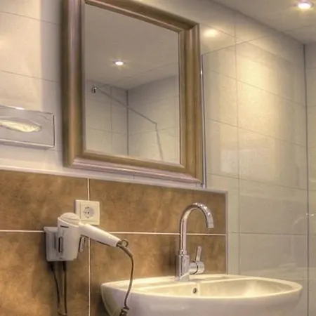 Domblick דירה שוורין